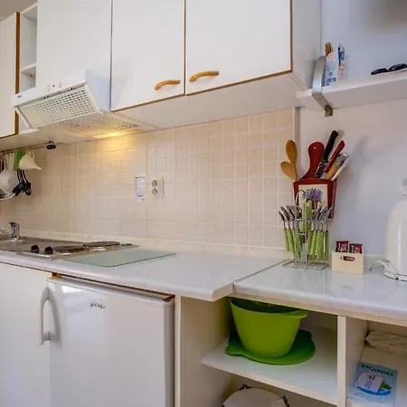Studio Fur 3 Personen Ca 42 Qm In Veli Losinj, Kvarner Bucht Losinj Διαμέρισμα Veli Lošinj